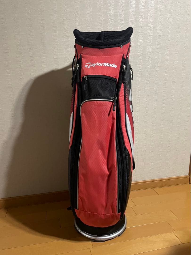 テーラーメイド軽量キャディーバック