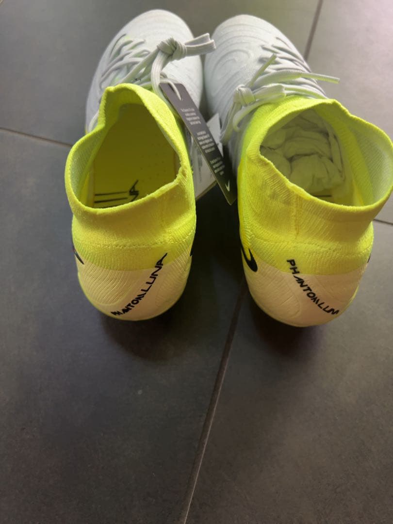 Nike Phantom Luna エリートFGサッカーシューズ 新品　27㎝