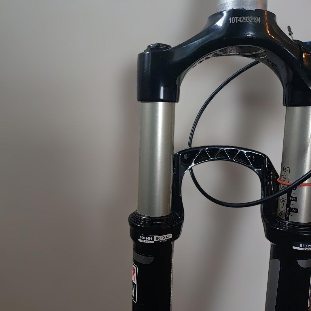 RockShox Rebaサスペンションフォーク 29er