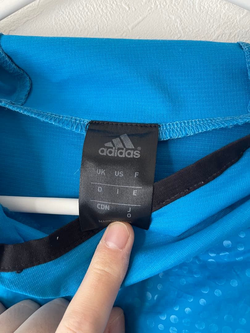 adidas ウィンドブレーカー サッカーウェア