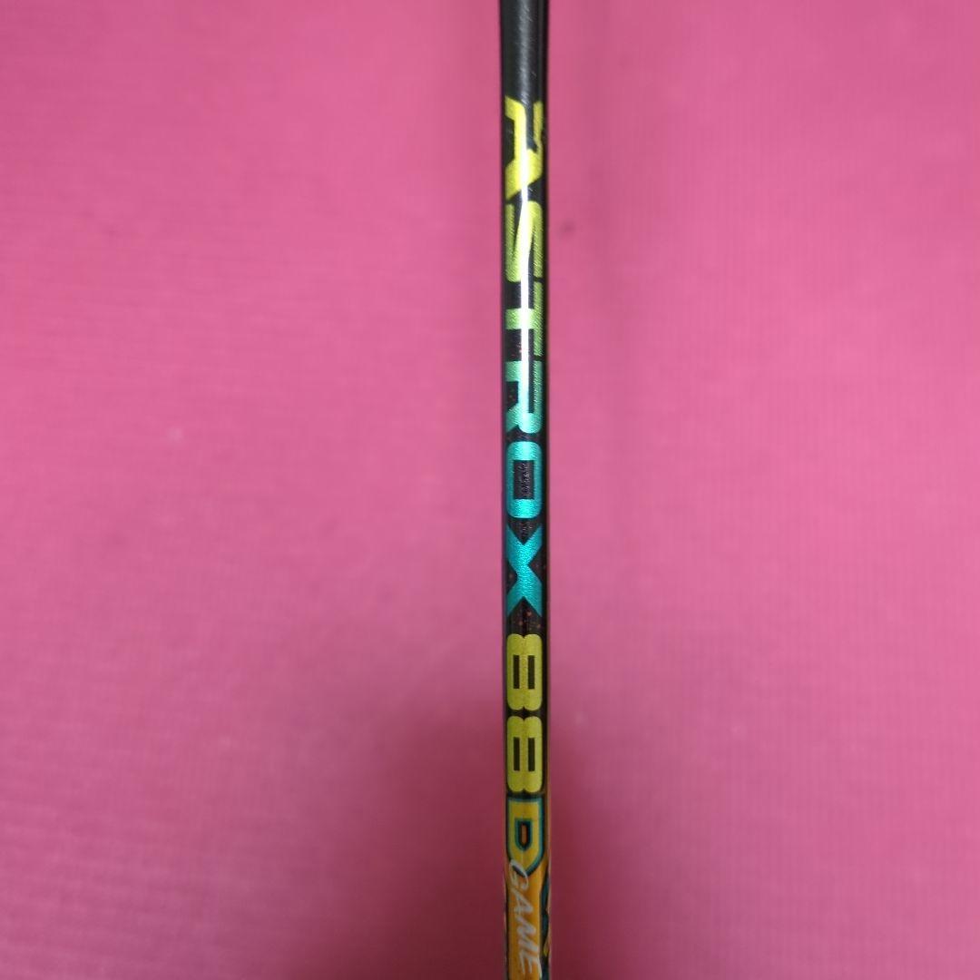 ASTROX 88Dゲーム4ug5 バドミントンラケット