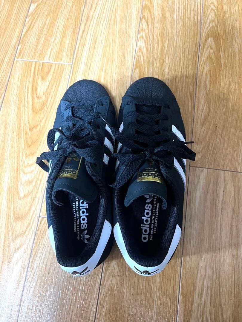 スケートボード adidas SUPERSTAR ADV 23.5cm
