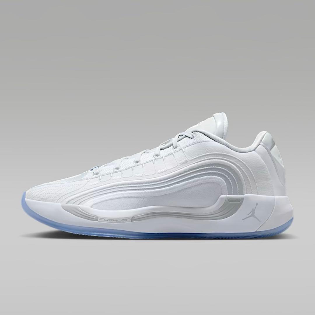 新品 NIKE ルカ 4 PF バスケットボールシューズ 27.0cm