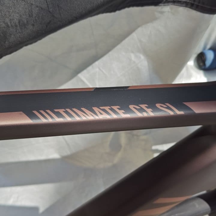 サバその①キャニオン Canyon Ultimate CF SL 8.0