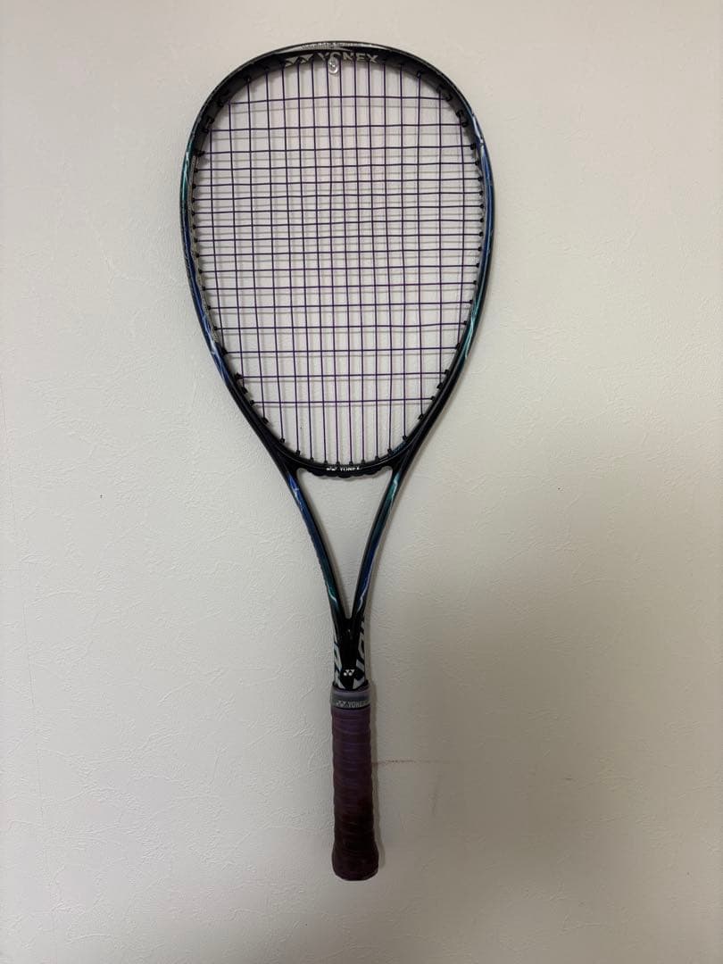 YONEX　ボルトレイジ５V 前衛向け