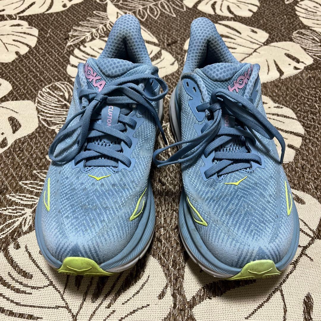 HOKA ONEONE(ホカ オネオネ)ランニングシューズ クリフトン 9 WD