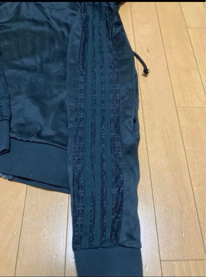 アディダス　レース　ライン ジップアップ フーディ　M 完売品　黒