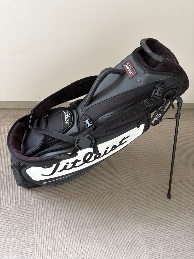 Titleist スタンドキャディバッグ ブラック/ホワイト