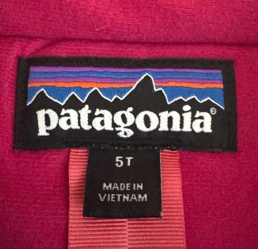 【美品】patagonia　子ども用スキーウェア　ピンク　5Tサイズ