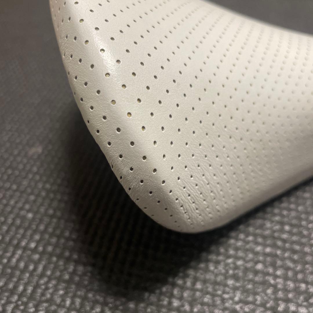 Cinelli チネリ ヴォラーレ サドル 復刻版 ホワイト