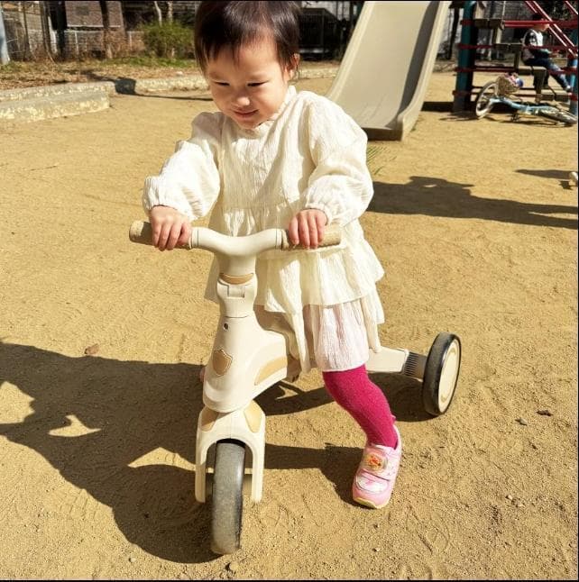 三輪車 手押し棒付き3歳 4歳 5歳 子供用三輪車 7in1 キッズバイク