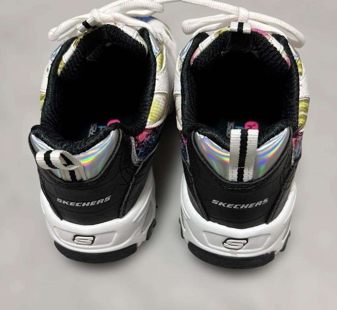 ★新品未使用 SKECHERS レディース 23cm★