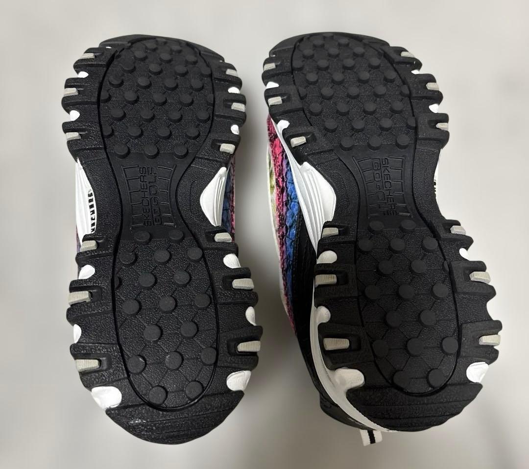 ★新品未使用 SKECHERS レディース 23cm★