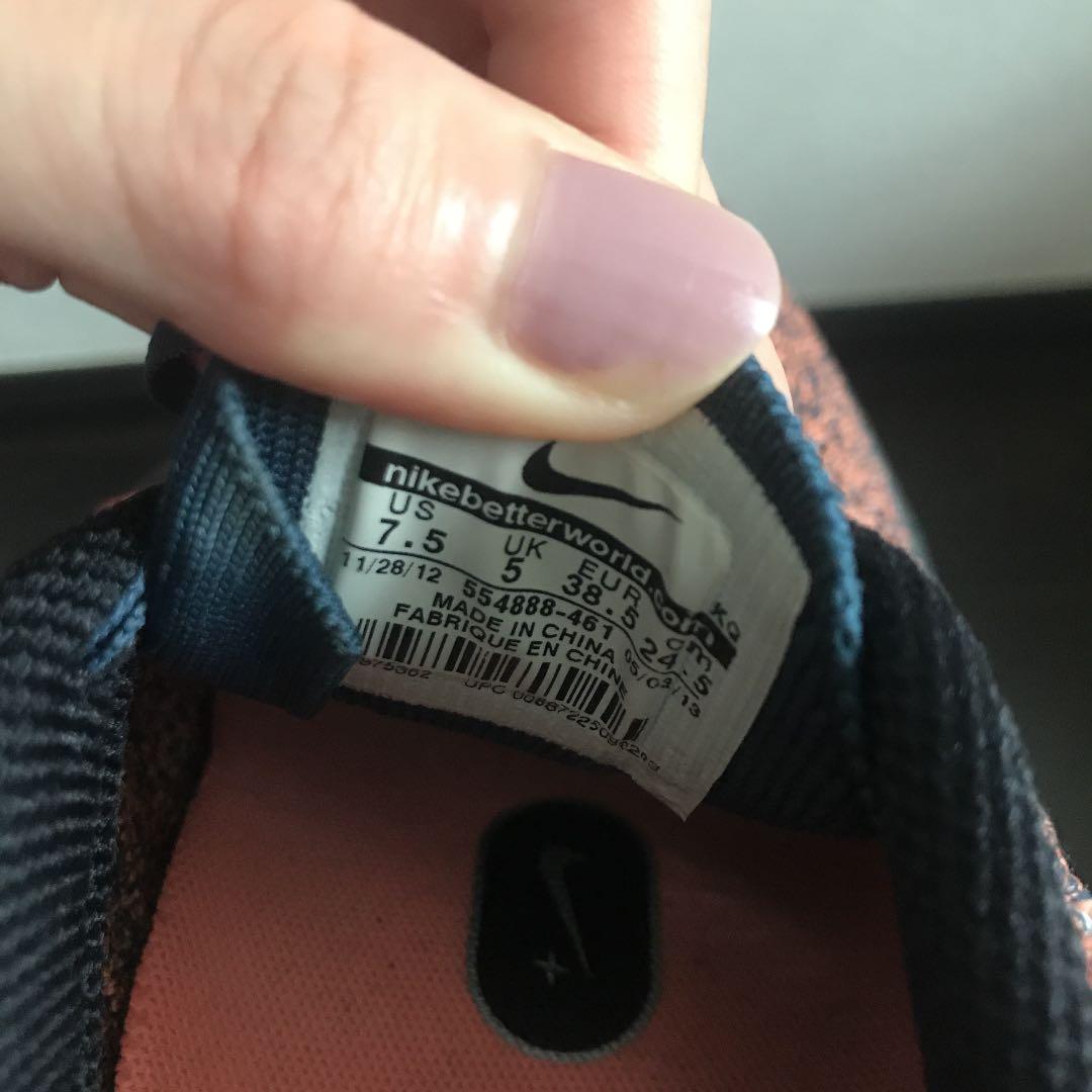 NIKE ナイキ　フライニット　ランニングシューズ