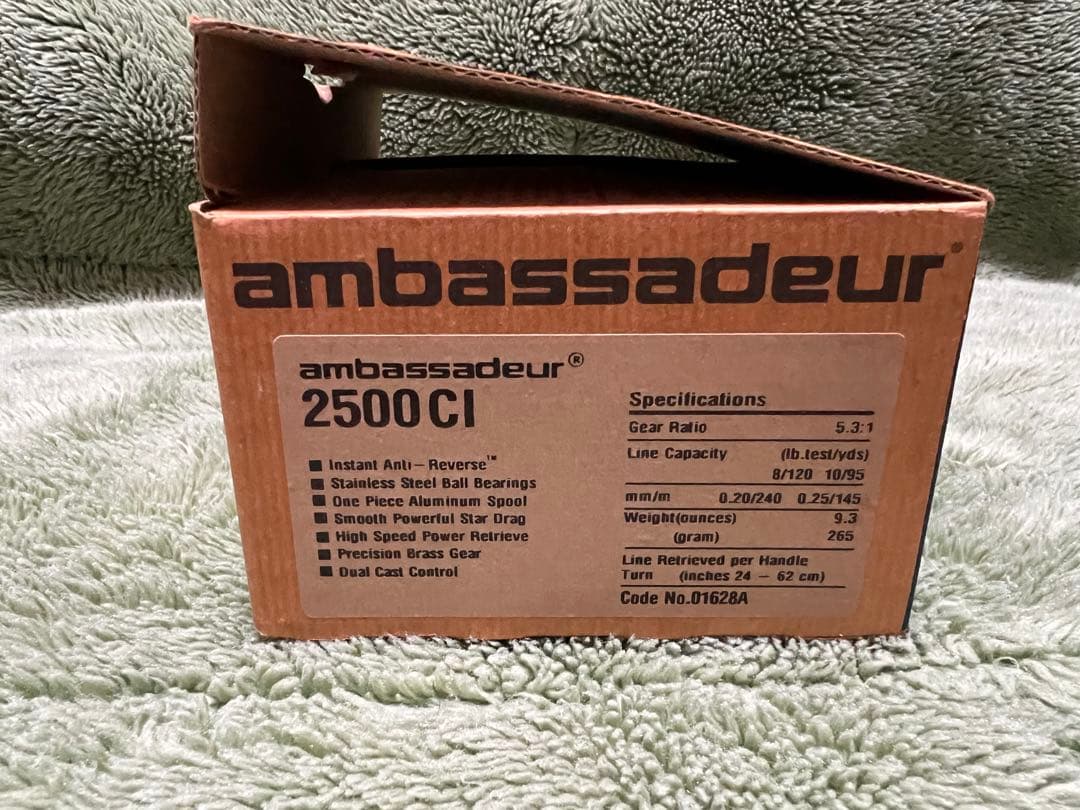 【新品未使用】アブ アンバサダー 2500CI リール