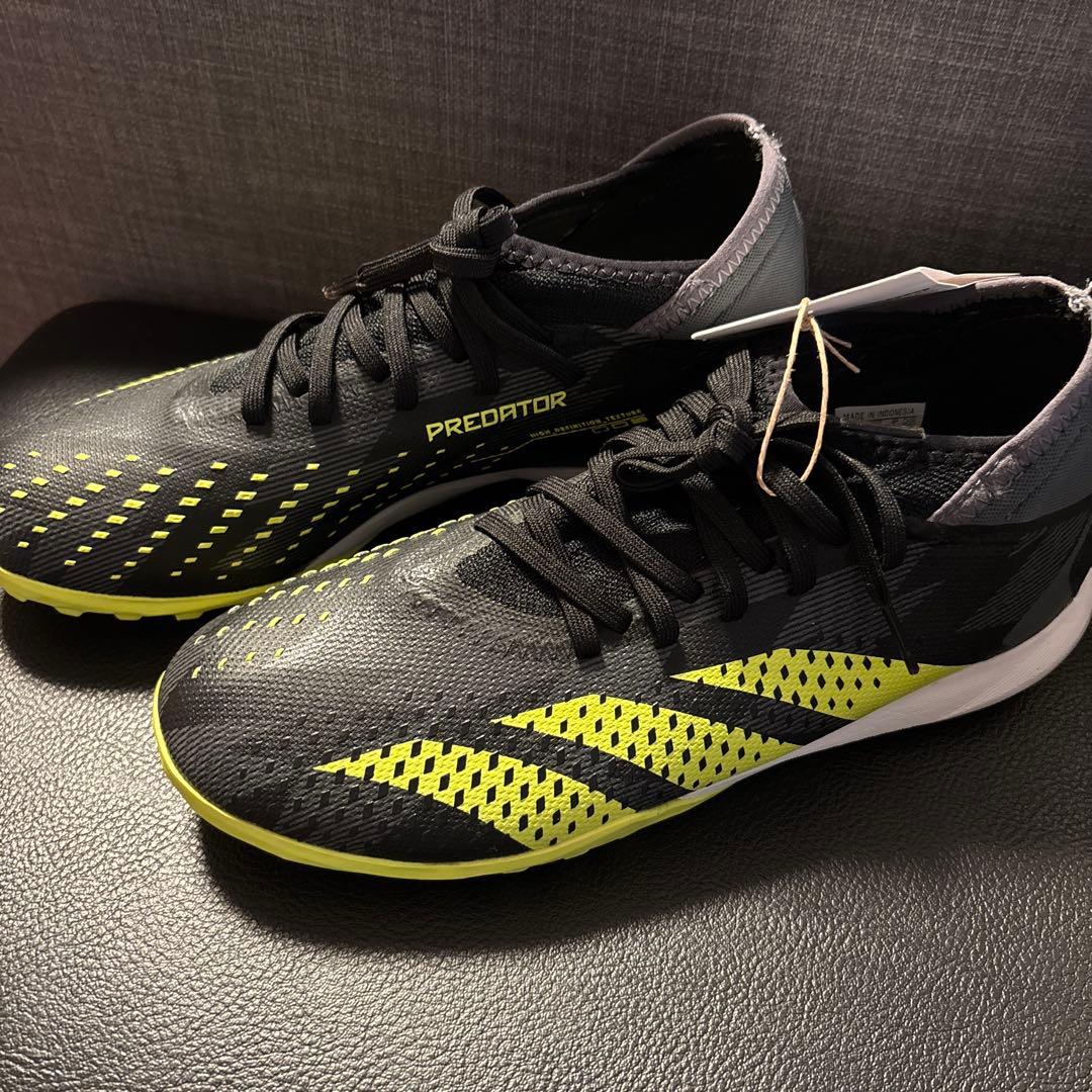 【新品】adidas Predator サッカーシューズ 黒/黄緑　25.5cm