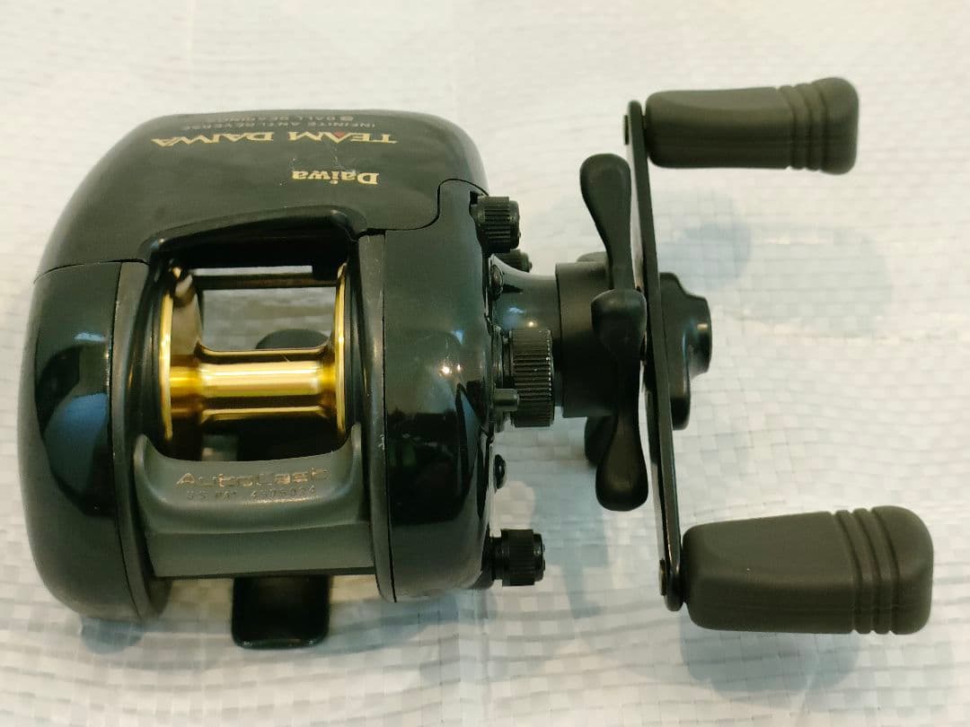 ダイワ　ベイトリール TD1Hi＋スピニングリール ST-500RD 2点セット