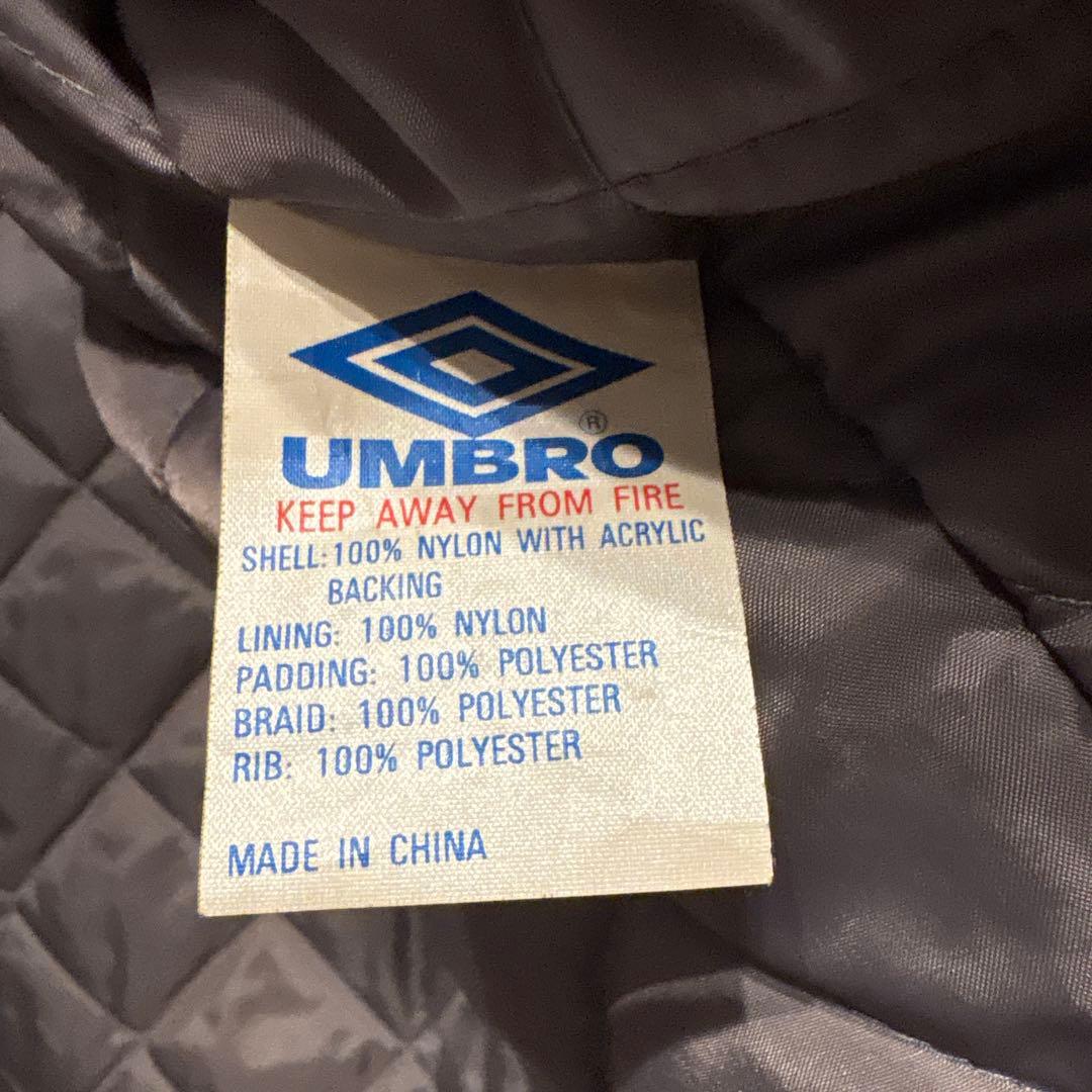 90s UMBRO AJAX ビッグロゴ 中綿ベンチコート グレー×レッド