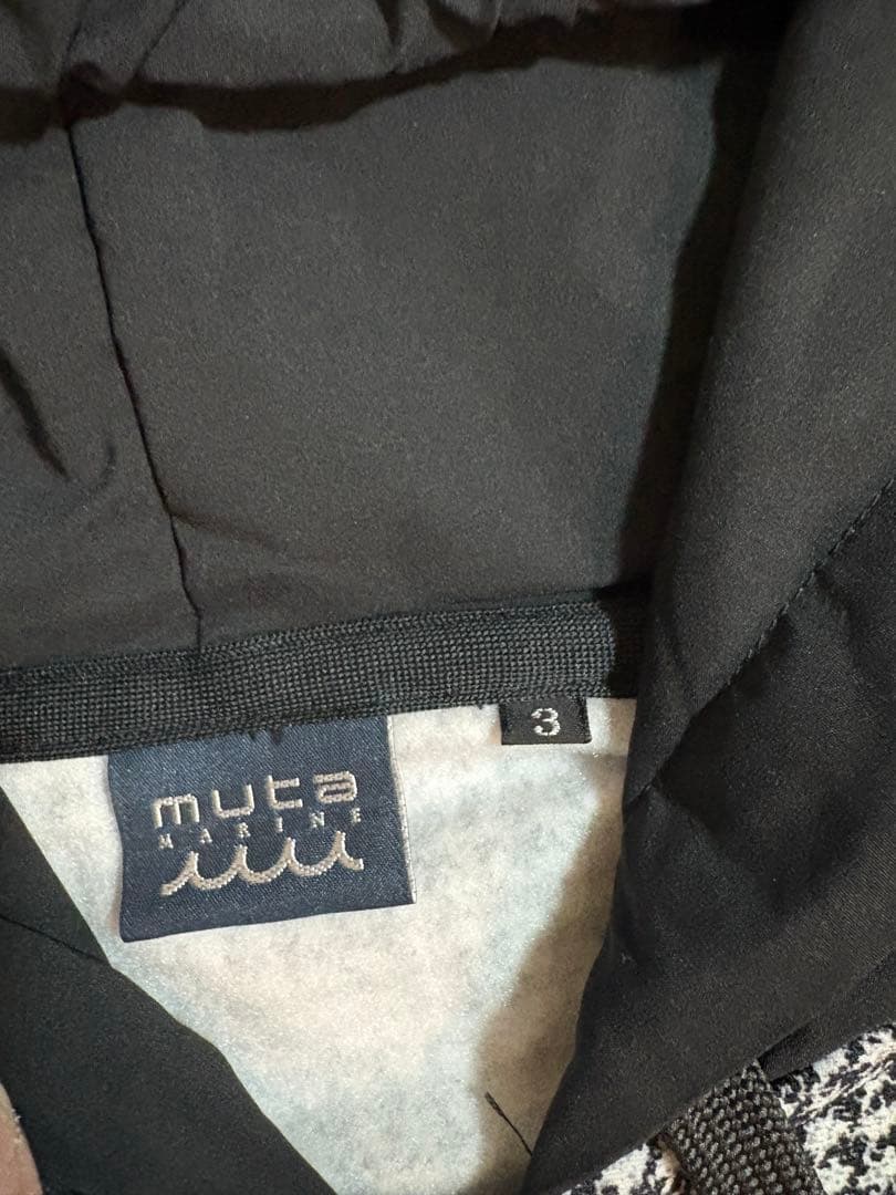 値下げしました muta ムータ レディース ジップパーカー パーカー