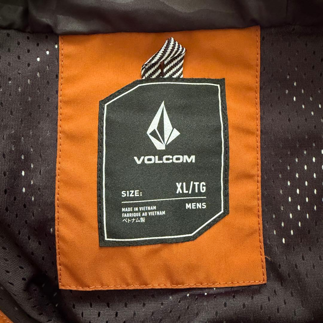 【値下中】VOLCOM スノーボードジャケット 24-25