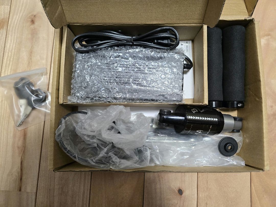 Miyazaki R7pro 折りたたみ電動アシスト自転車 ファットバイク
