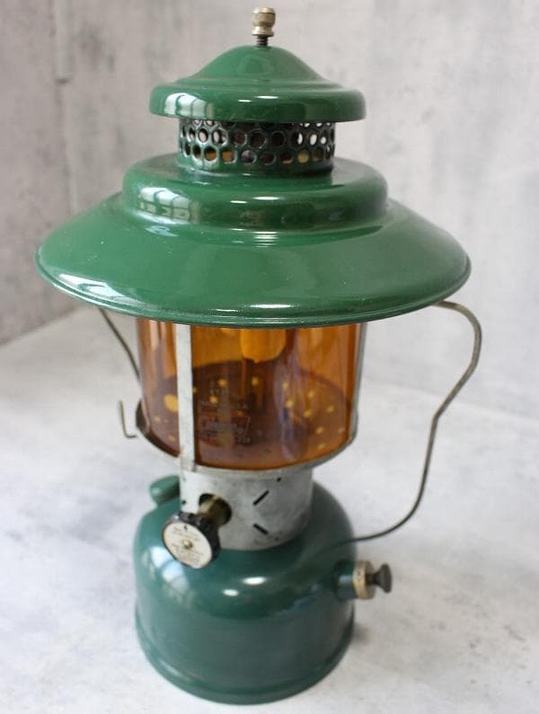 57年製 コールマン ガソリンランタン 228E