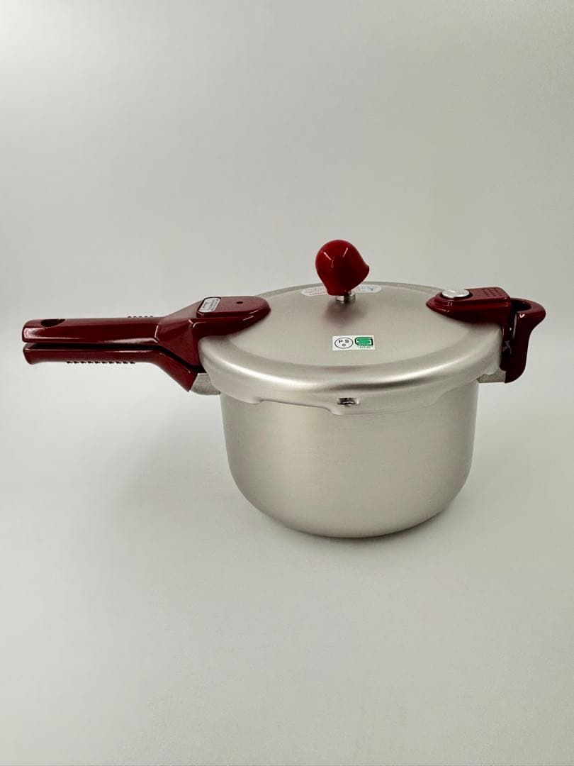 未使用　圧力鍋 片手鍋 こなべちゃん 3.0L