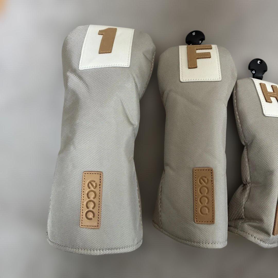 超美品‼️ エコーecco キャディバッグとヘッドカバーセット　パターカバーまで