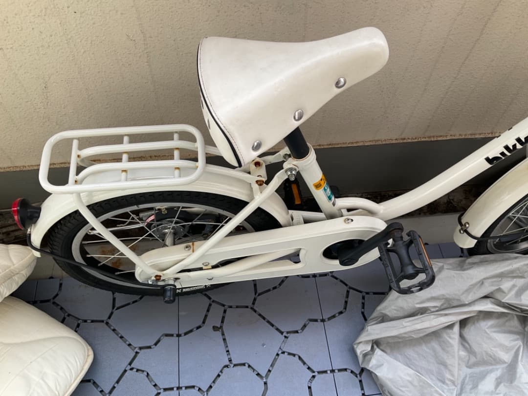 ブリヂストンこども 自転車 BIKKE サイズ16