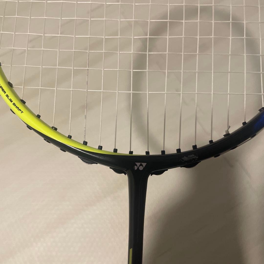 バドミントンラケット YONEX ASTROX 77 2本