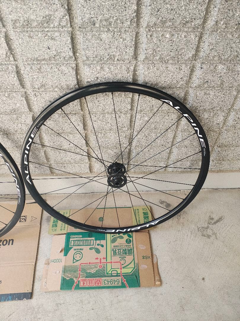 値下◎　1554g！　軽量ホイール　lightning alpine disc
