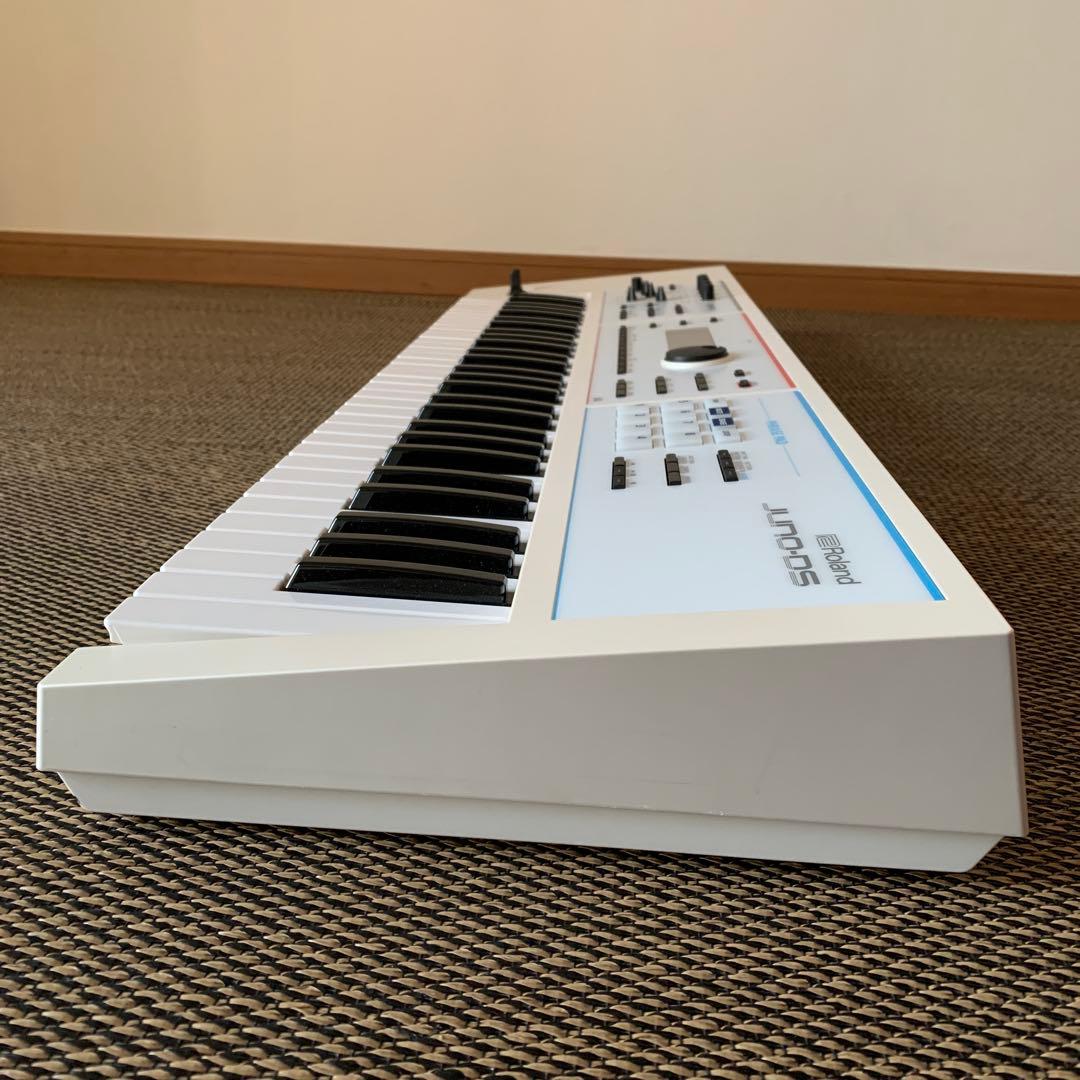 鍵盤楽器 Roland JUNO-DS61 W