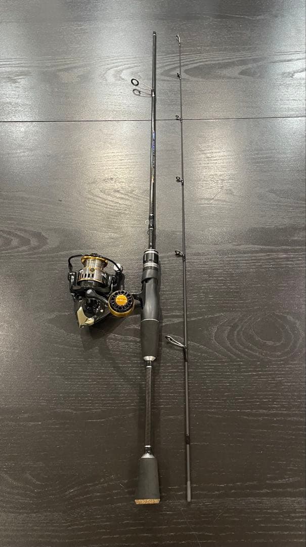 バス釣り2セット・ベイトロッド&リール(右巻)スピニングロッド&リール・ライン付