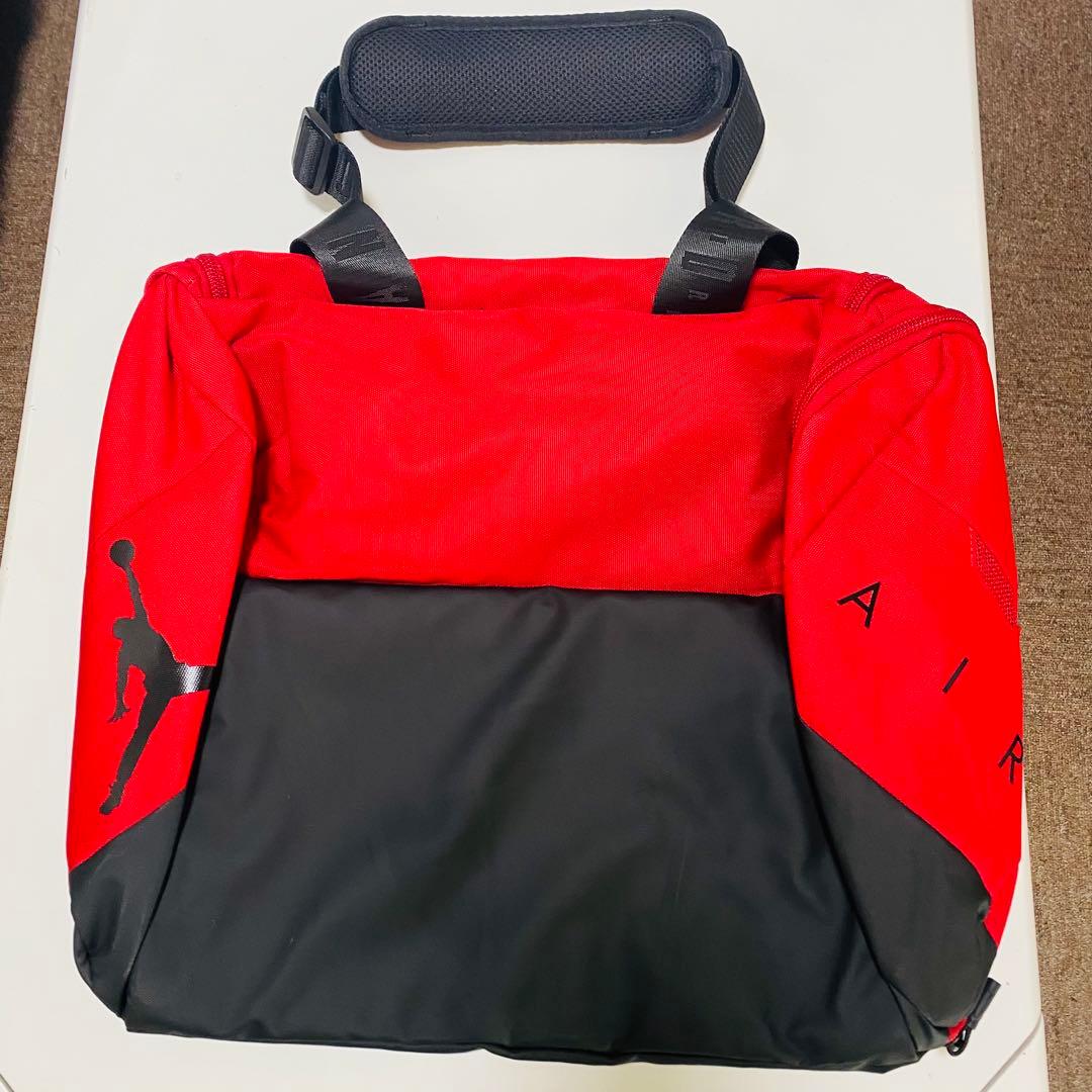【新品未使用】NIKE JORDAN ダッフルバッグ レッド 46L バスケット