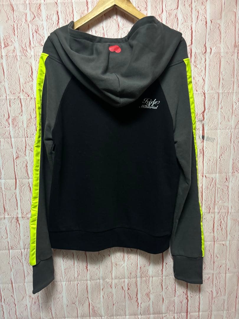 《希少廃盤品》 hide 20th memorial フードパーカー