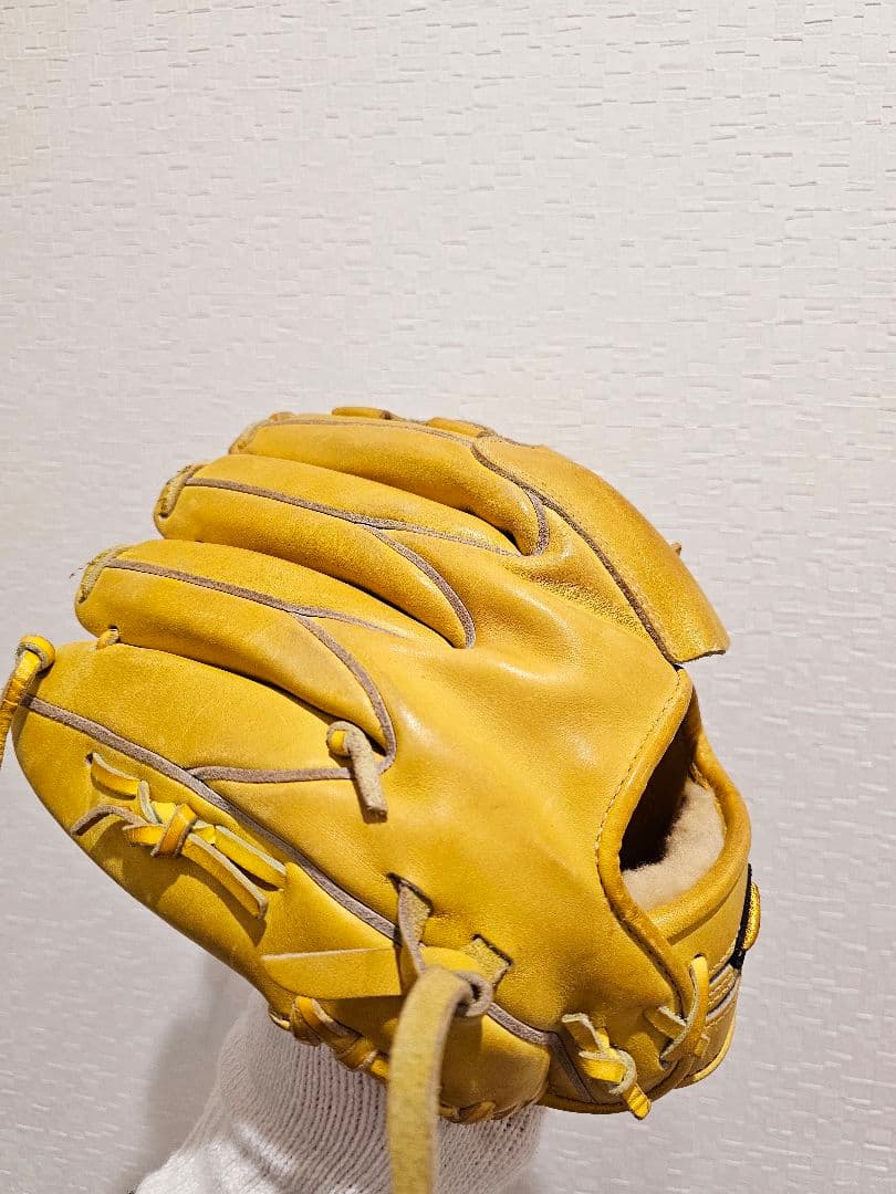 mizuno　ミズノプロ投手用　刺繍有り　中古品