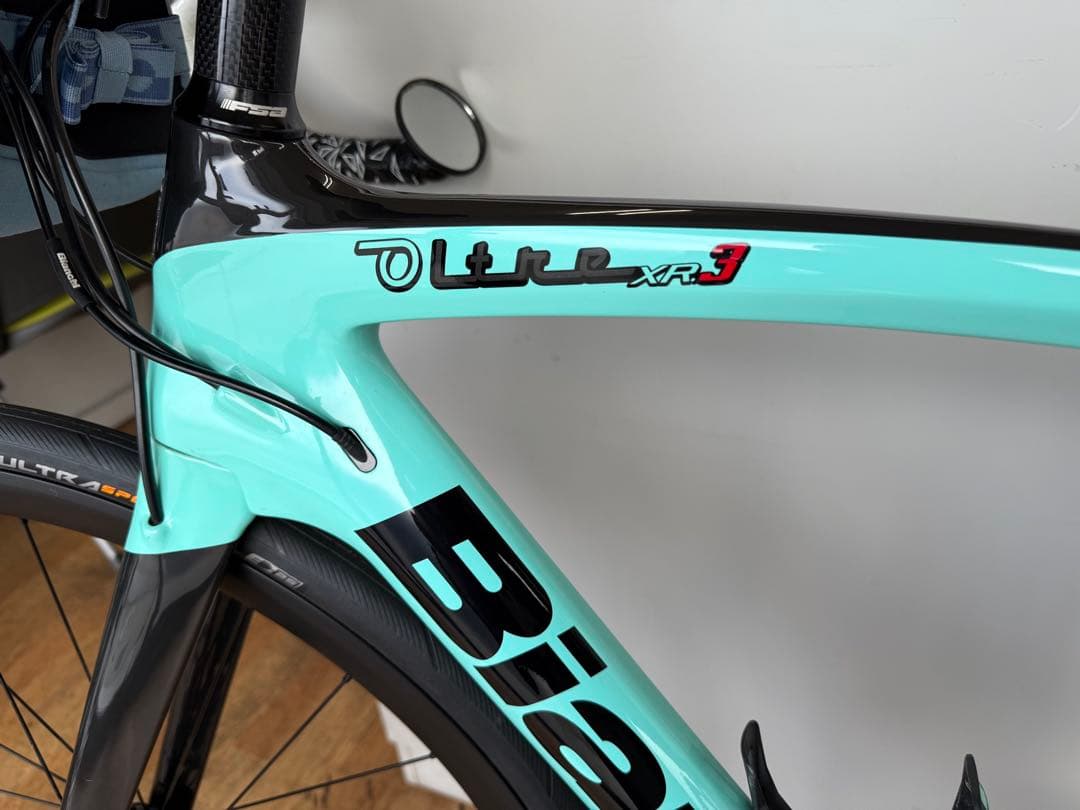 自転車本体 Bianchi OLTRE XR3 53 DISC 105