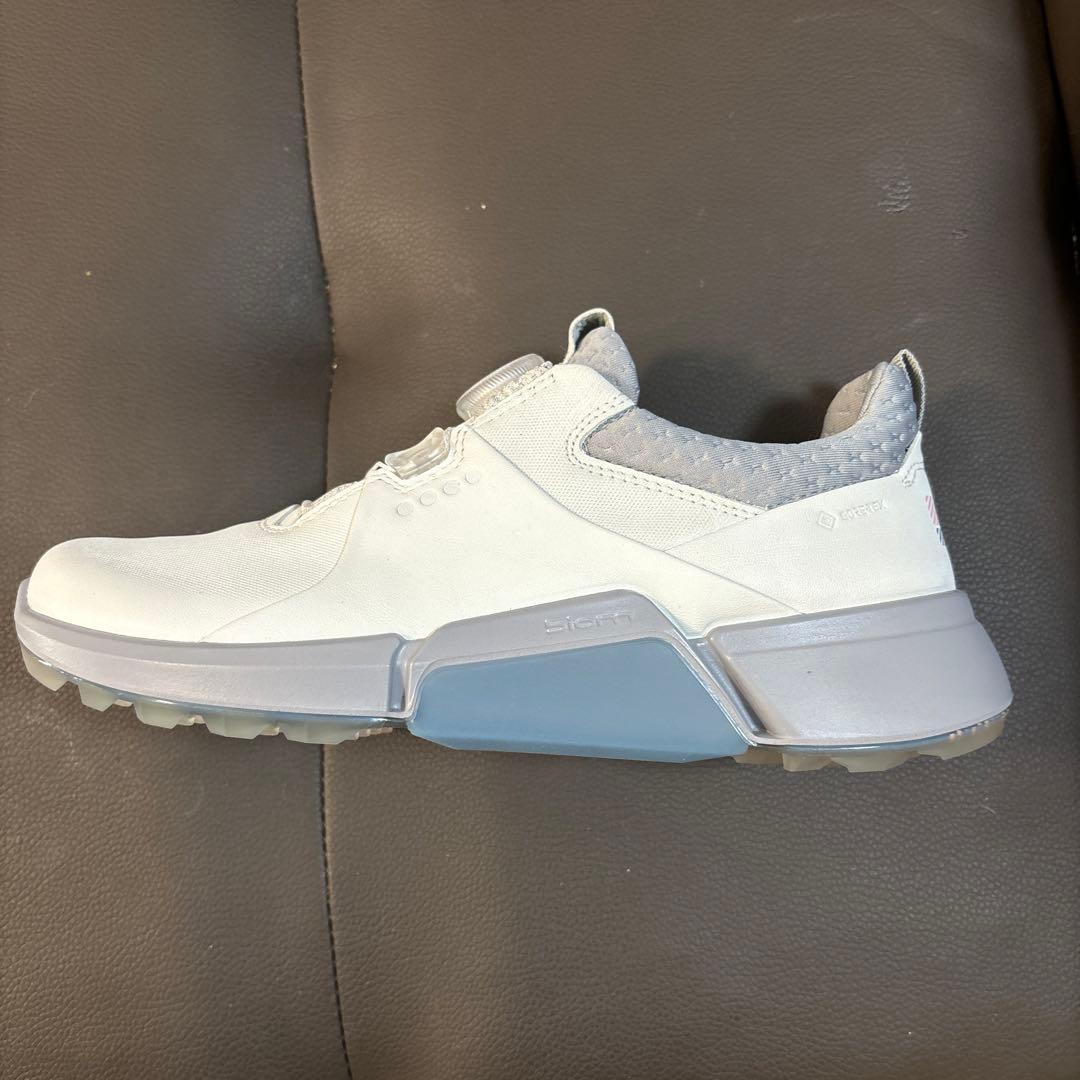 ecco スパイクレス　ゴルフシューズ