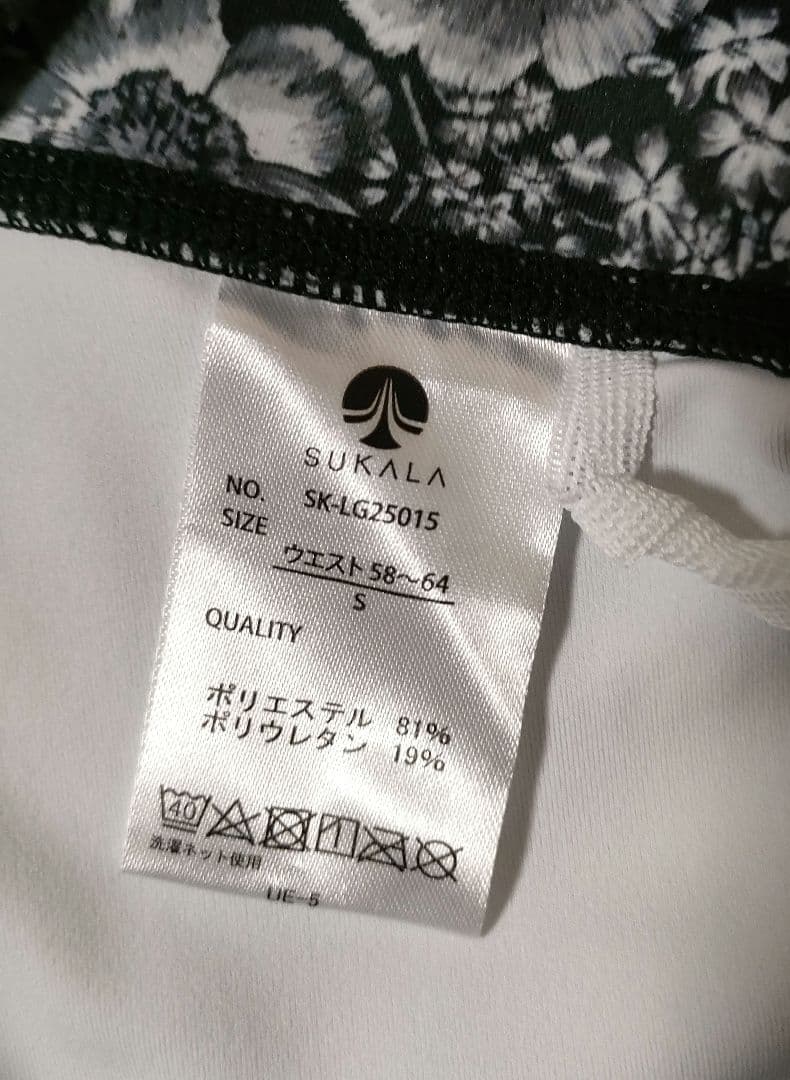 ⑤【美品】SUKALA スカーラ ヨガウェア レギンス 花柄 S ブラック