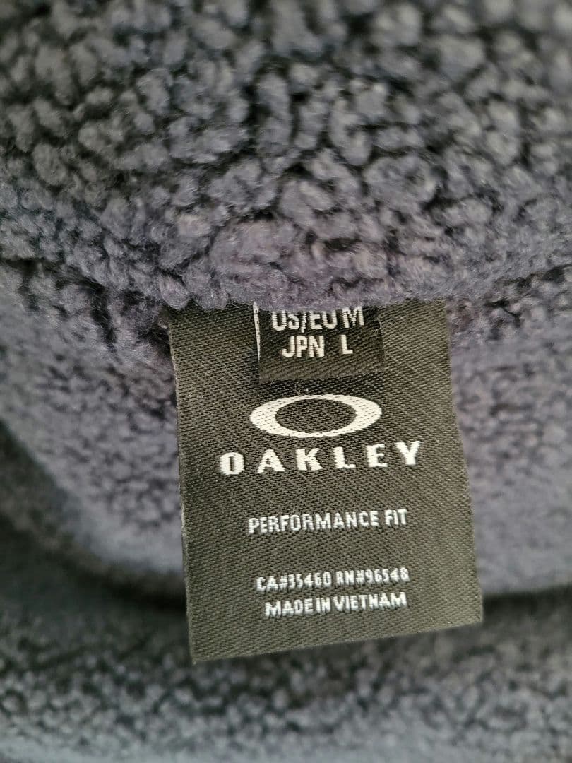 【新品未使用品】OAKLEY ゴルフ フード付きアウター