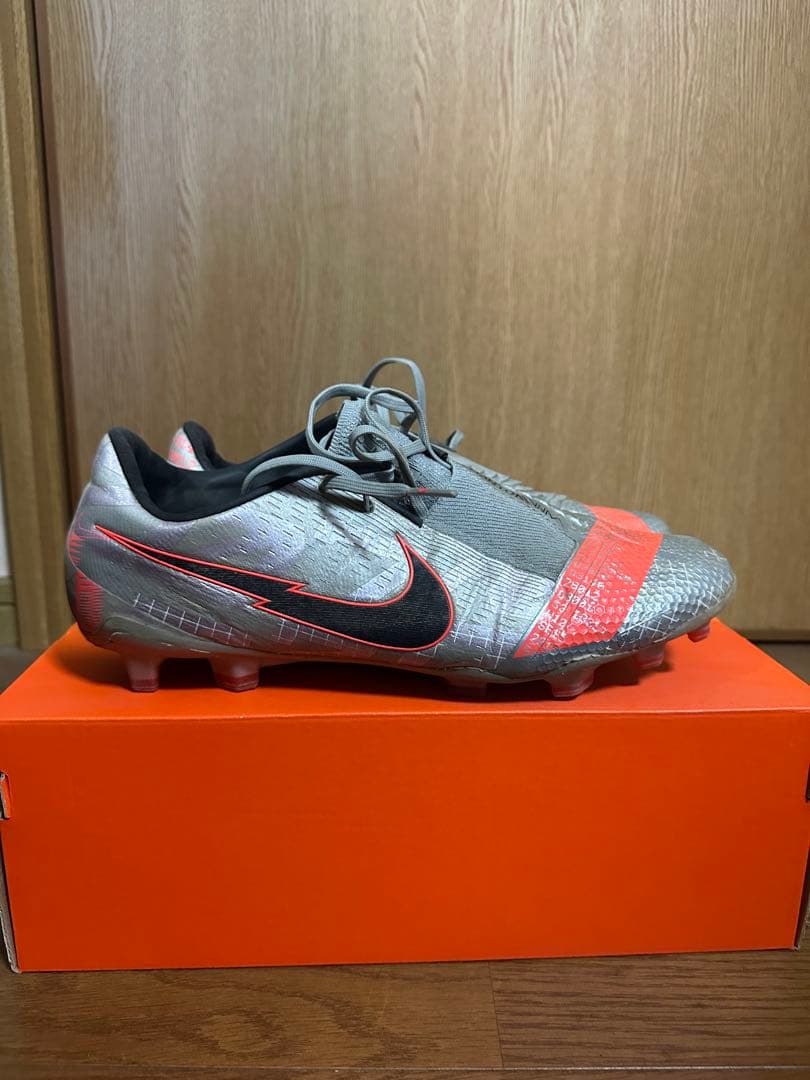 シューズ Nike Phantom Venom Elite FG 28cm