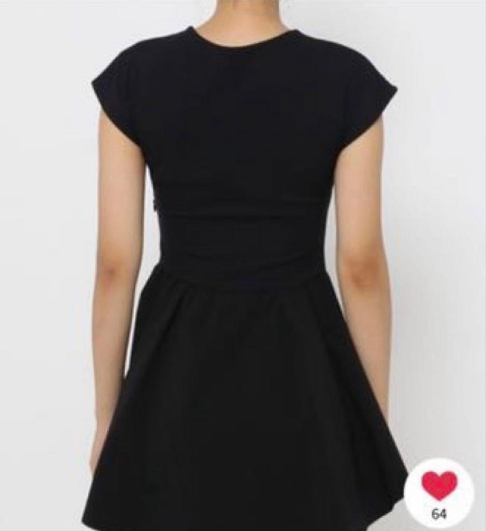 美品　HEREIAM カップ付きトップス ペプラムトップス　size4