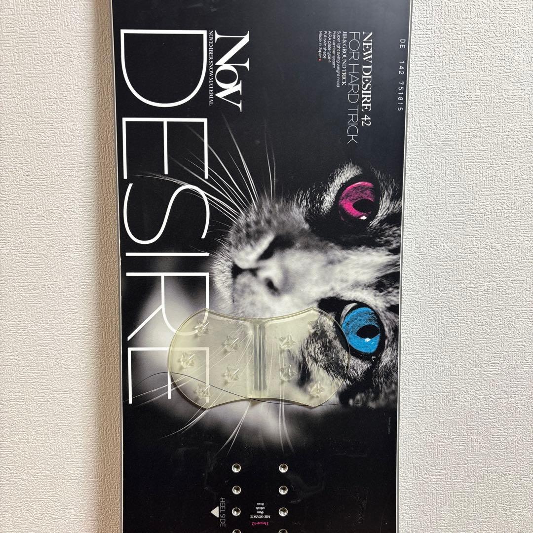 レディーススノーボード板　 NOVEMBER DESIRE グラトリ142cm