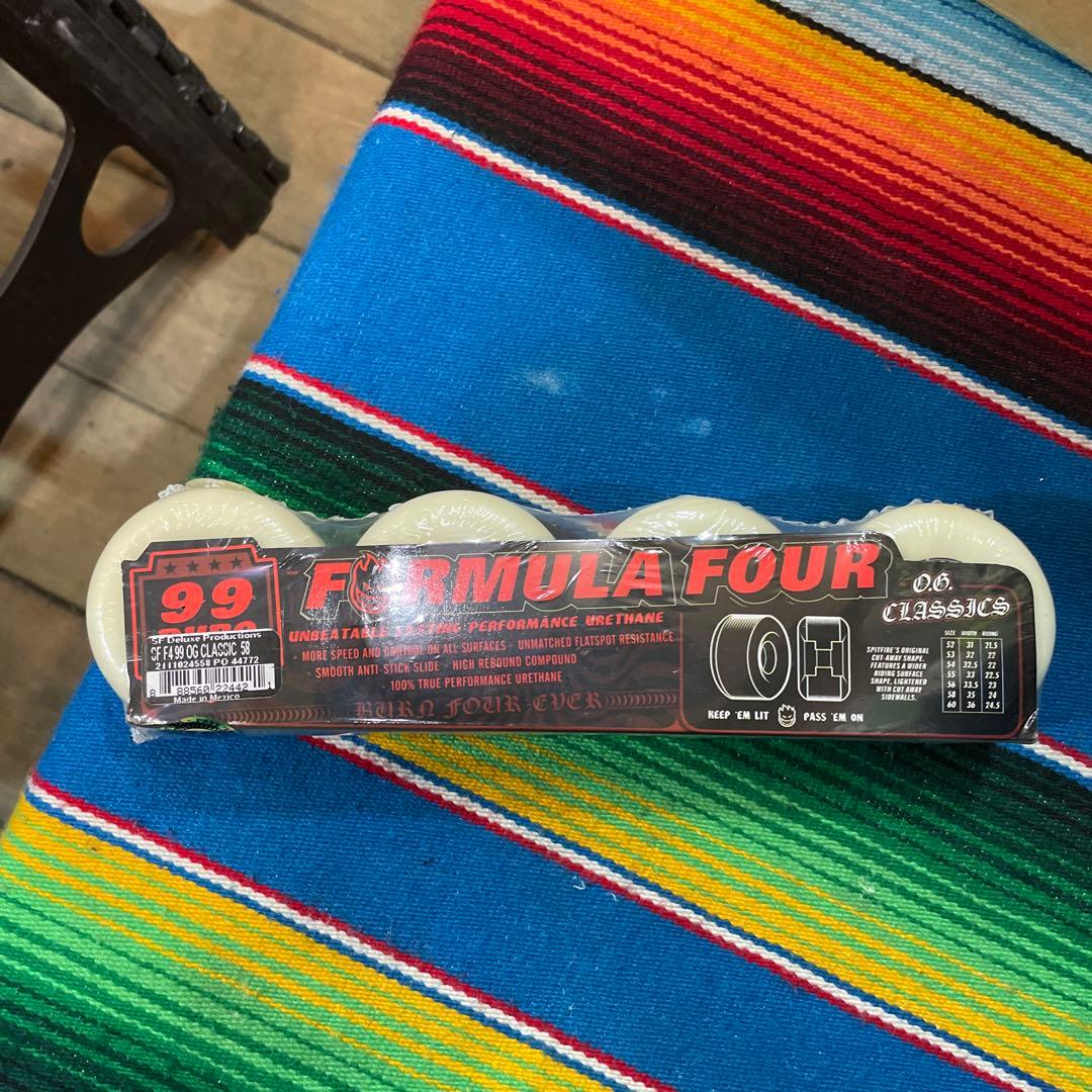 スケートボード SPITFIRE FORMULA FOUR58mmCLASSICS 99DURO