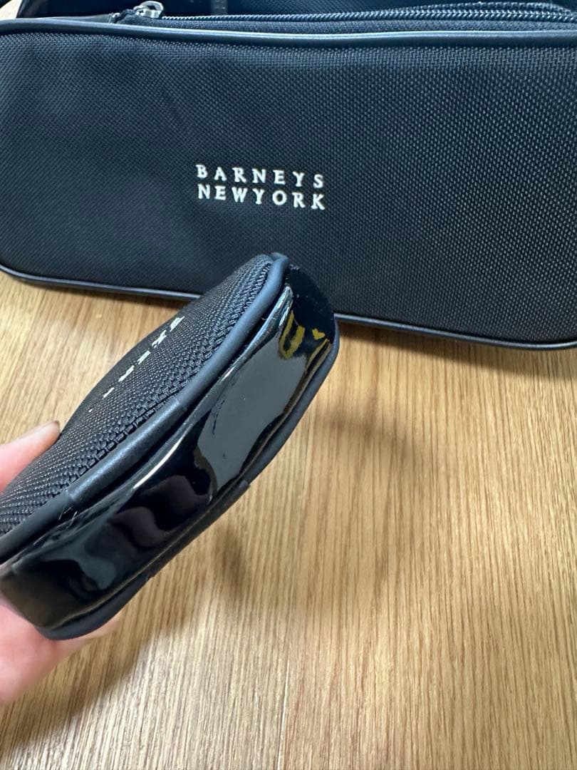 BARNEYS NEW YORK ゴルフシューズケース　ピンケース