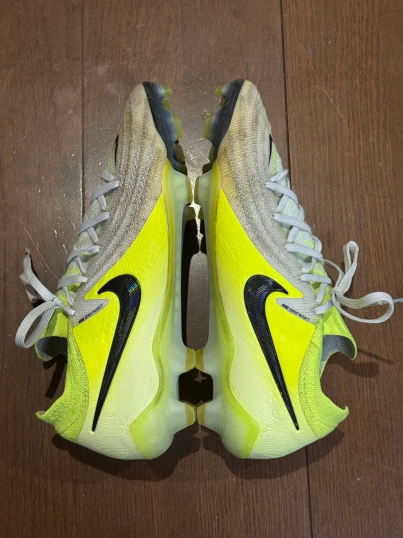 ※マリ〜→Nike サッカーシューズ ホワイト/イエロー