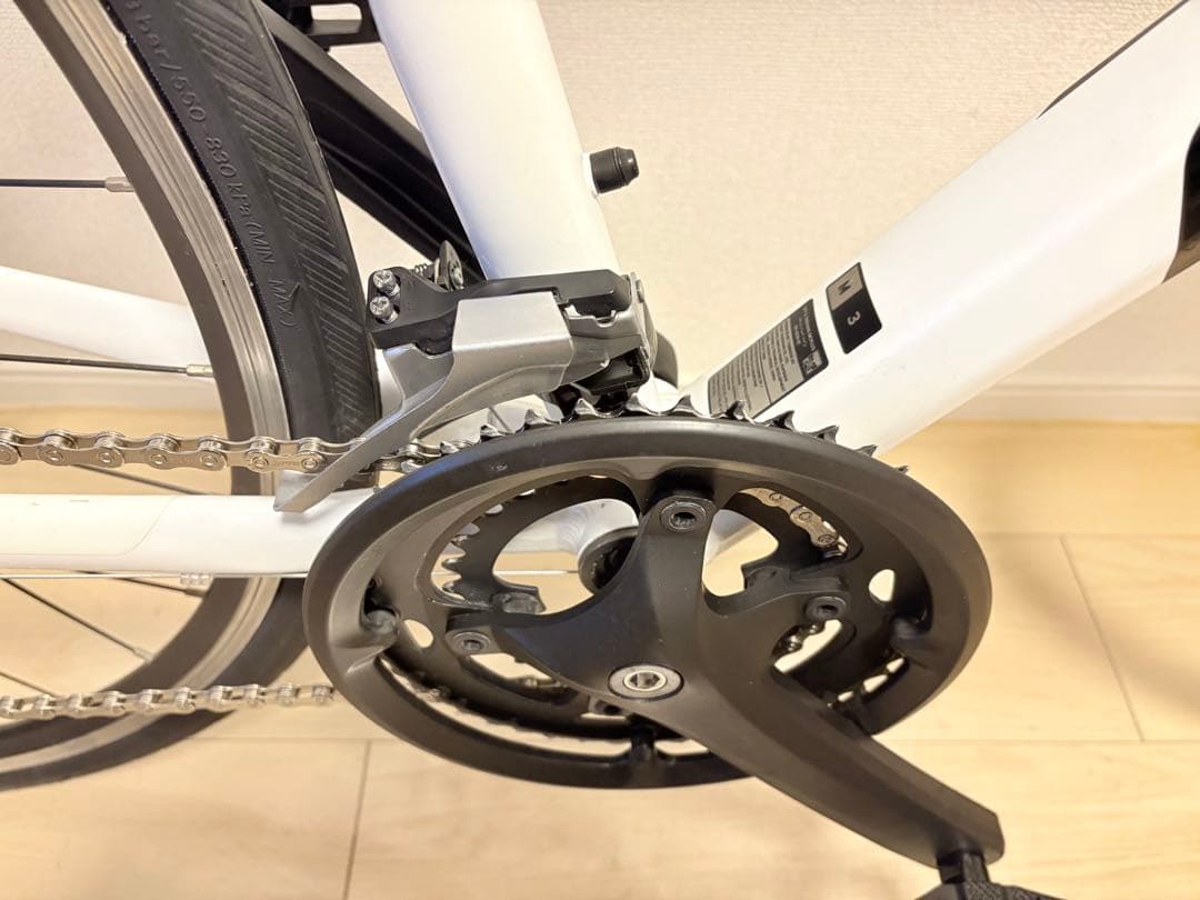 ☆高年式2022 GIANT ESCAPE RX3 人気のホワイト　Mサイズ