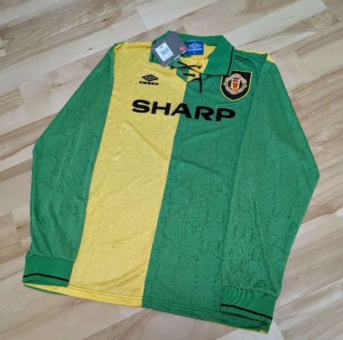 C*C様 Umbro Manchester United 92/94 Away