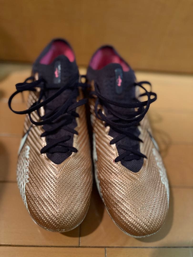 サッカースパイク ナイキ マーキュリアル ヴァイパー15 FG