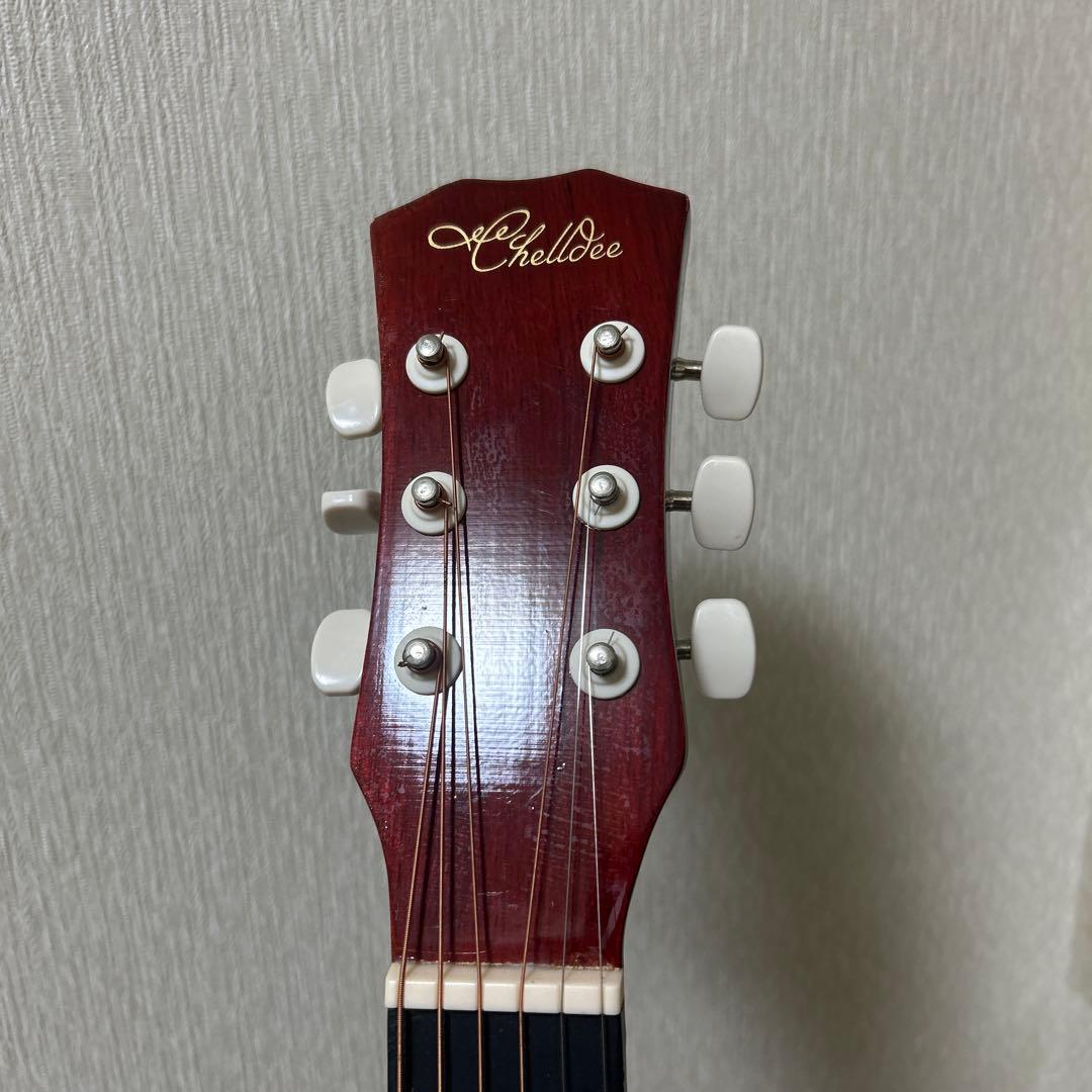 chellbeeアコースティックギター